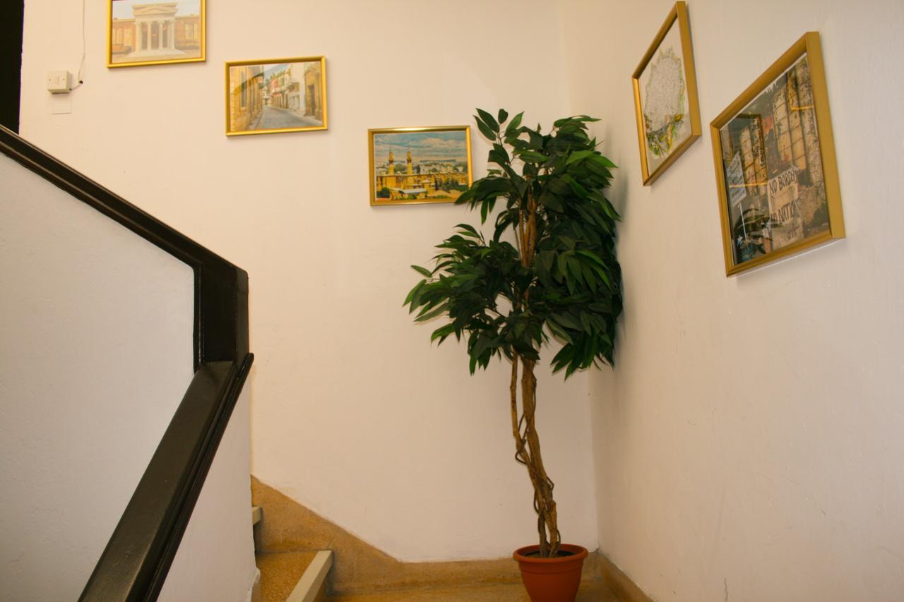 Xanthis Hostel Nicosia City Centre Nicósia Exterior foto